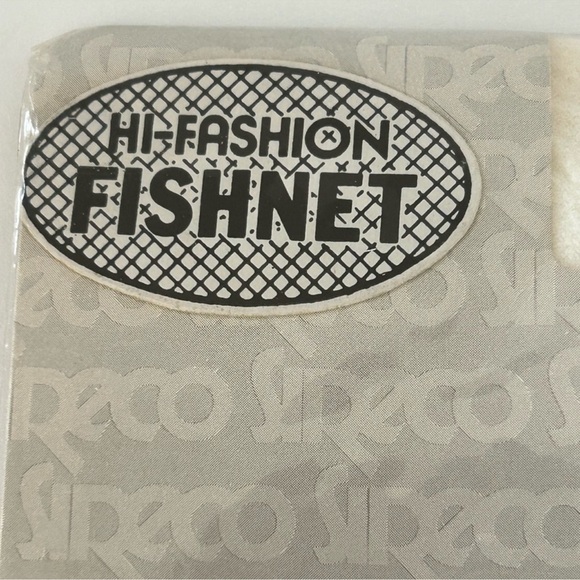 Vintage 80’s Sireco White Fishnet Stockings in Size S/M - NIP - Picture 8 of 8
